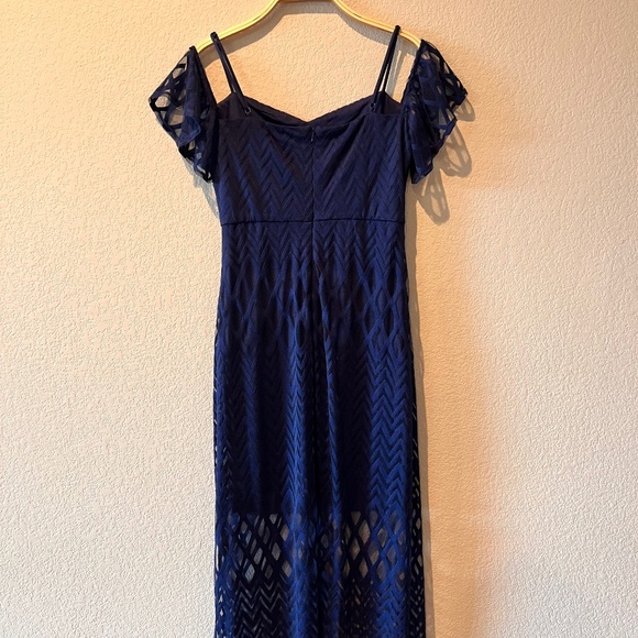 Guess Maxi Dress - Picture 1 of 3